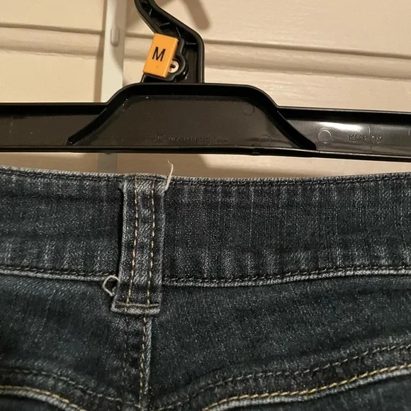 3/$30💥 Cabi jeans 8 - donating soon - Picture 6 of 6